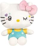 Play by Play Jucarie din plus Hello Kitty In Your Eyes cu salopeta vernil, 22 cm (PL25192V) - ejuniorul