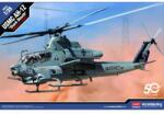 Academy Elicopter model 12127 - USMC AH-1Z "Gura rechinului" (1: 35) (36-12127)