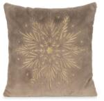 Takoy Karácsonyi díszpárnahuzat 45x45 cm világosbarna, pezsgőszínű kellemes műszőrméből, hópehely-hímzéssel