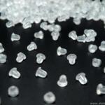  FÜL02 - 1 pár szilikon műanyag fülbevaló rögzítő 3x5mm-es