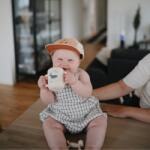 Mushie Szilikon szívószálas itatópohár - bálna