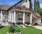  Gyöngyike Apartmanház - elmenyplaza - 180 000 Ft