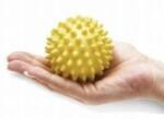 ARmedical Tüskés labda, Size 8cm, sárga, rehabilitációs, kézmasszázshoz (MB-8)