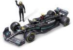 Bburago 1/24 mașină de curse F1 cu pilot - Mercedes-AMG F1 W14 E Performance (18-28037H)