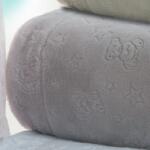 Gamberritos takaró plüss 80x110cm maci és csillag szürke 10878 (10878-69671158)