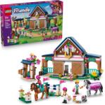 LEGO® Friends - Lovarda és lovasiskola (42688)