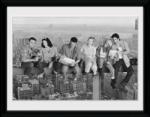 GB eye Afiș înrămat GB eye Television: Friends - On Girder (PFC3027)