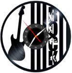  Ceas de perete decorativ Rock Music, realizat din disc de vinil upcycled, model Chitara Electrica si Siluete Rockeri, negru, 30 cm