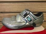 Bontrager Női országúti kerékpáros cipő Bontrager Rxl Road 39 (415299)