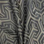 FüggönyFutár Webáruház Lucas - Inox szürke színű, geometrikus mintás, szaténfényű jacquard dekorfüggöny, egyedi méretre, készre varrjuk