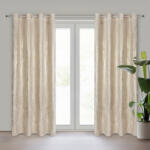 Takoy Bársony sötétítő függöny RENIA fényes patinás mintával, arany ringlivel 140 x 250 cm