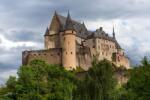  Öntapadó és mosható falfestmény City51 Castle Vianden Luxembourg, 400 x 250 cm