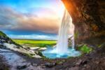  Öntapadó és mosható falfestmény Cascada49 Vízesés naplementekor, 250 x 150 cm