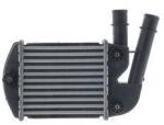 MAHLE Chladič plniaceho vzduchu MAHLE CI 685 000S (CI 685 000S)