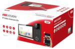 Hikvision Kit videointerfon IP Hikvision DS-KIS610-P, 4MP, unghi vizual 150°, control 2 yale, multiple metode de deblocare: card/Bluetooth/Hik-Connect/statie interioara, inregistrare/video playback, PoE, includ