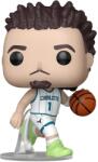 Funko Figurină Funko POP! Basketball: Charlotte Hornets - Lamelo Ball (Association Edition Jersey) #228 (108567) Figurina