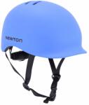 NEWTON City Urban felnőtt kerékpáros sisak, éjfékék matt, in-mold, napellenzővel és zárral, méret: 58-61, dobozban, integrált világítás a tekerőgombon NEWTON Bicikli alkatrészek Kerékpáros ruházat Kerékpáros
