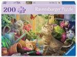 Ravensburger 12001735 - Huncut macskák - 200 db-os puzzle (12001735)