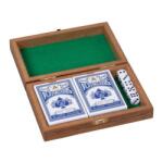 Goki Fából Készült Játékkártya Doboz 5 Kockával És 2 Csomag Kártyával