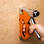 Handy Kézi tűzőgép szett kofferben - tűzőgép + 3 féle kapocs (10442B) - getitnow