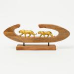  Fából készült dekoráció leopárdokkal az állványon nappali dekoráció (dekoracje)