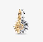 PANDORA Moments 763585C01 Szétválasztható nap és hold függő charm (Ag925/1000, 2, 3 g)