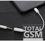 USAMS SJ102 Fehér Audio Adapter Apple iPhone 5 / 5S / SE / 5C / 6 / 6S / 6 Plus / 6S Plus / 7 / 7 Plus / 8 / 8 Plus / X / XS / XS Max / XR / 11 / 11 Pro / 11 Pro Max Lightning 12CM
