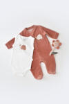 BabyCosy Set Broscuta cu salopeta si body din 80%bumbac organic si 20% poliester - Caramiziu, BabyCosy (Marime: 6-9 luni) (BC-CSYK6022-6)