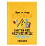  Naptár A5 2026 Sárga Ajándék Villanyszerelőnek Ne Idegesítse Villanyszerelő Minták (Kalendarz 2026 Żółty Nie Wkurzaj Elektryka)