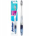 Jordan Manuális fogkefe Jordan Individual Reach Soft (Szczoteczka Jordan Individual Reach Soft)