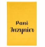  Könyvnaptár A5 2026 Sárga Ajándék Határidőnapló Hölgyeknek Mérnök Wz (Kalendarz 2026 Żółty Pani Inżynier)