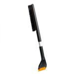Fiskars Seprő Plus kaparóval, rövid | 1078495 (1078495)