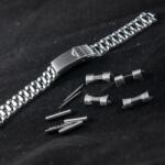  Bratara metalica reglabila argintie capete curbate 18-20mm - 20489