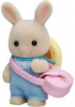 EPOCH Figurina Sylvanian Families cu accesorii - Bebe Iepuras Milk (SF5413) Figurina