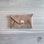 Amnisu Világos barna egyfakkos bőr kártyatartó