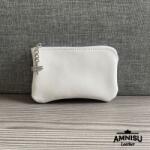 Amnisu Fehér egy cipzáras bőr kulcstartó A3002