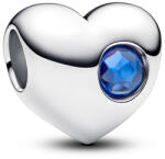 Pandora Gravírozható szív charm hercegnőkék kristállyal (794161C09)