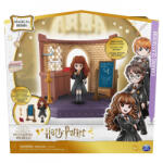 Spin Master Harry Potter Set Lumea Vrajilor Sala De Clasa (6061846) - typec Figurina