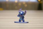 Simba Toys Figurina surpriza Disney 100 Nano Metalica din metal turnat (253071009) Figurina