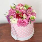 ImodFlowers Cutie cu trandafiri rosii