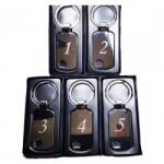  Set 5 bucati breloc personalizat cu logo si numar camera pentru vila. casa vacanta. hotel. hostel. pensiune