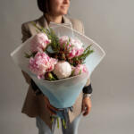 ImodFlowers Buchet cu 5 Bujori Roz