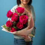 ImodFlowers Buchet de flori cu 7 trandafiri roz inchis