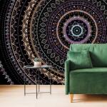 Dovido Tapéta Mandala nap mintával lila színben - 196x132