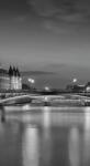 Dovido Öntapadó fotótapéta Párizs fekete-fehér panorámája - 147x270