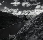 Dovido Fotótapéta Patagonia Nemzeti Park Argentínában fekete fehérben - 294x270