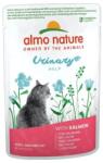 Almo Nature Urinary Help plic pentru pisici cu somon 70 g