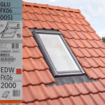 VELUX Fereastra VELUX GLU 66X118 0051 + Rama EDW 2000 (VELUX GLU FK06 0051 + EDW 2000)