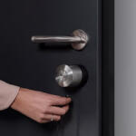 Nuki Smart Lock Pro 5.0 Intelligens Okos Ajtózár, 9 Hónapos Üzemidővel, Ultragyors Motorral, Automatikus Zárás / Nyitás - pepita