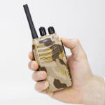 PNI 8 db hordozható rádióállomás PNI PMR R40 CAMO 0.5W, 16 PMR, Li-Ion 1200mAh csomagban töltővel és fejhallgatóval